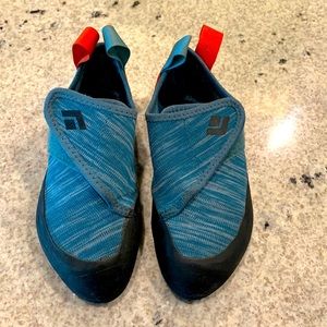 Black Diamond kids rock climbing shoes